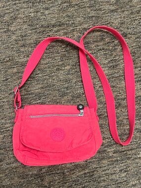 Kipling Wes crossbody purse in Jazzy Pink